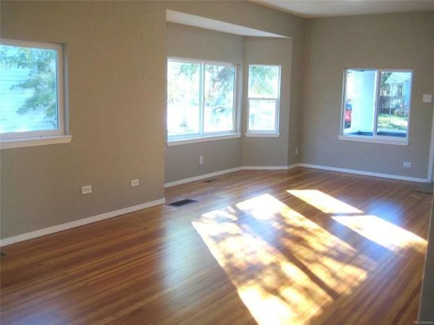 2108 S Franklin St #NA - Photo 5 of 15