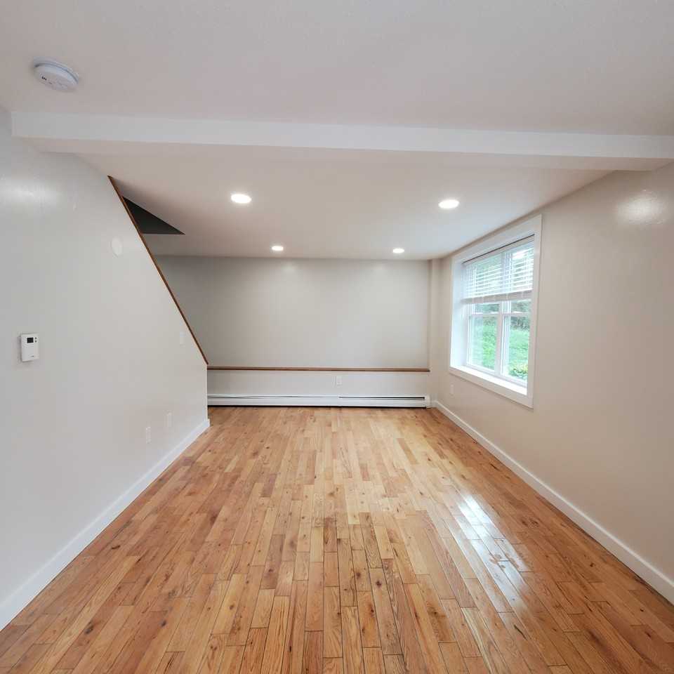 2890 Main St #4 - Photo 4 of 15