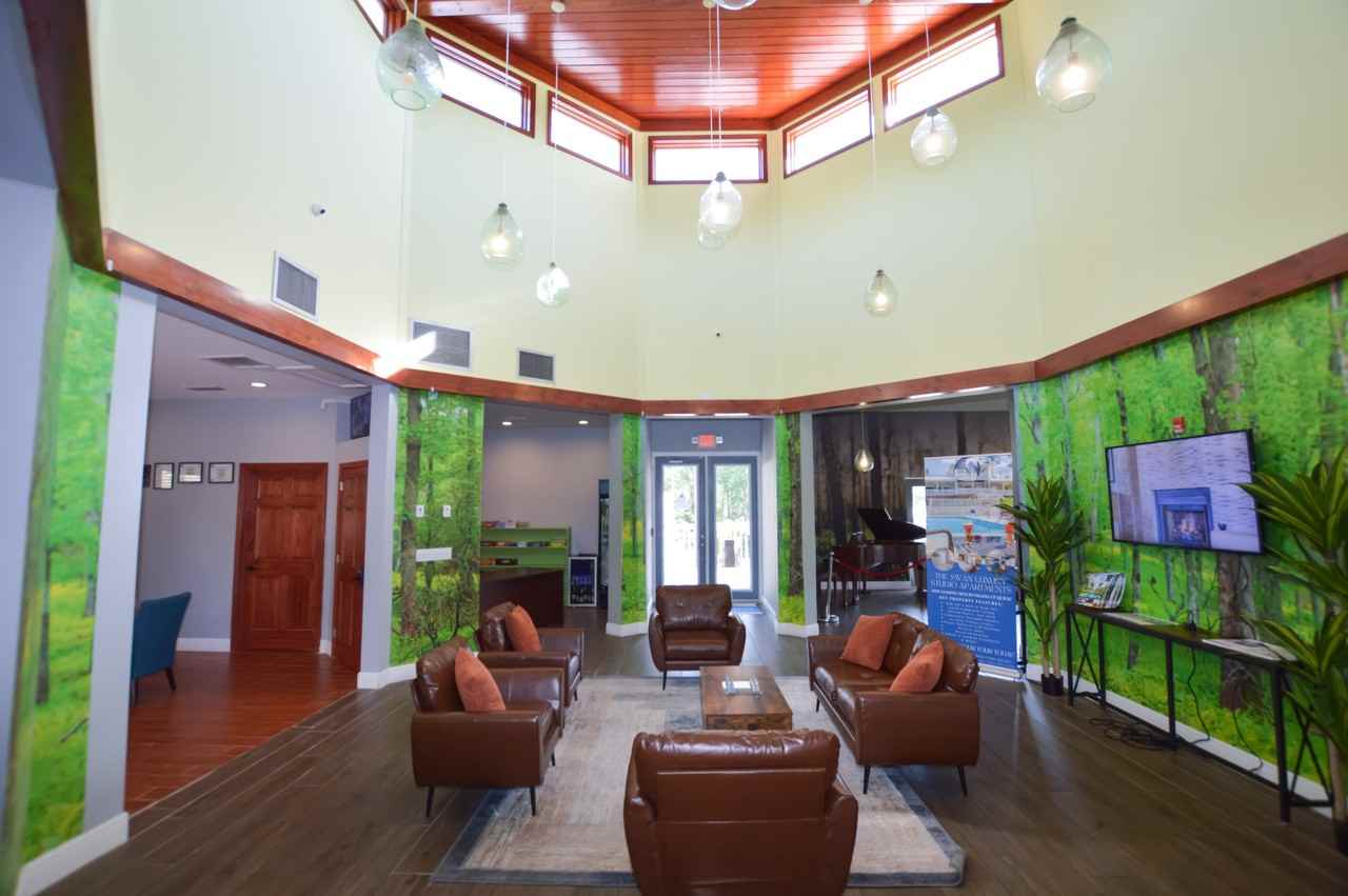 Swan Luxury Studio Apartments - Photo 3 of 37