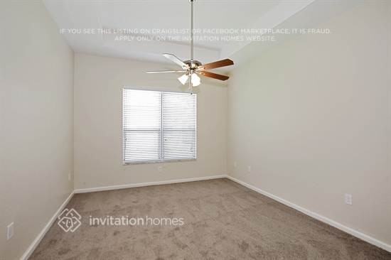 2110 Ne 37th Rd - Photo 7 of 13