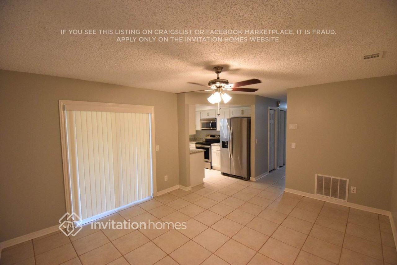 1185 Village Forest Pl - Photo 4 of 14