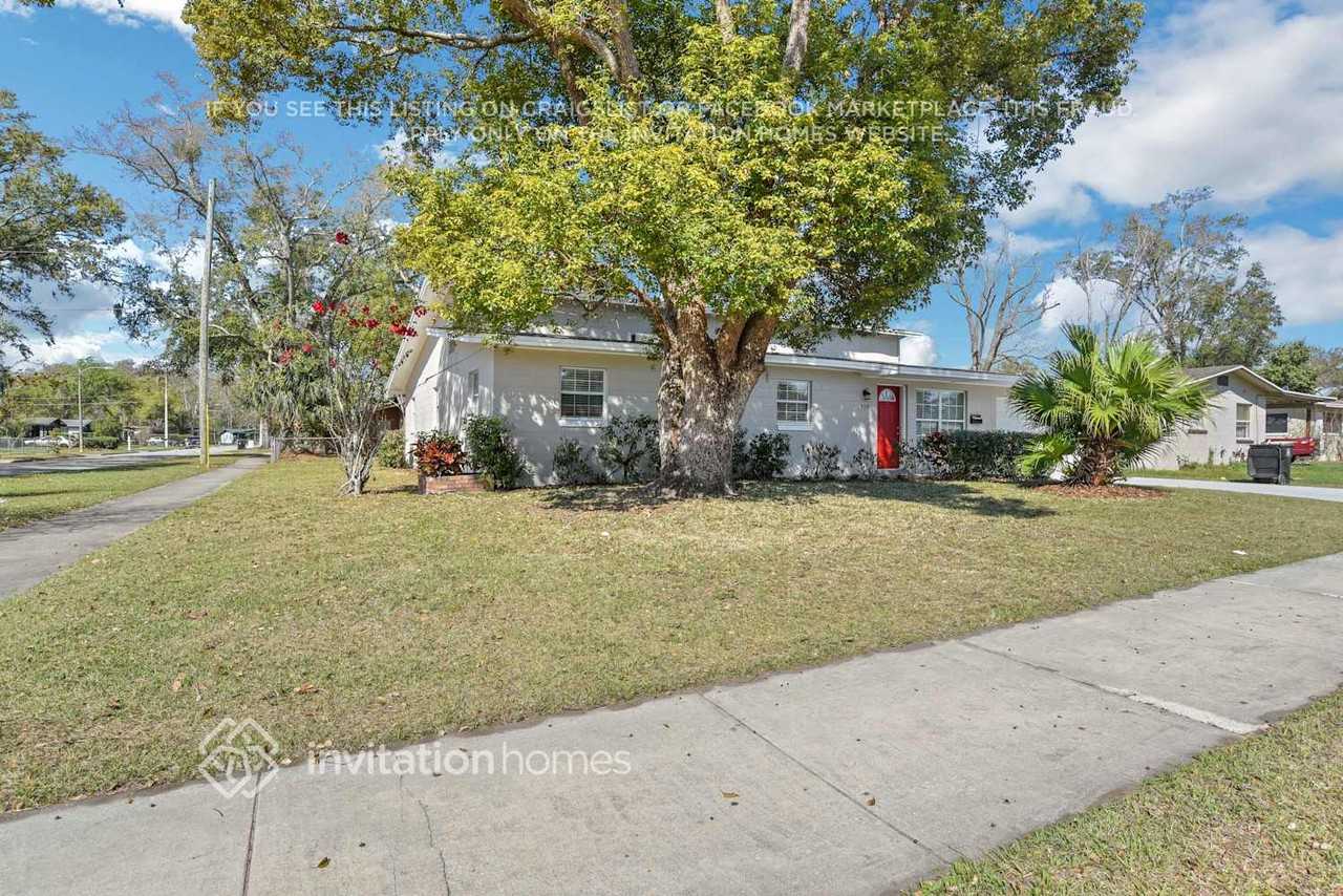 458 Fanfair Ave - Photo 3 of 26