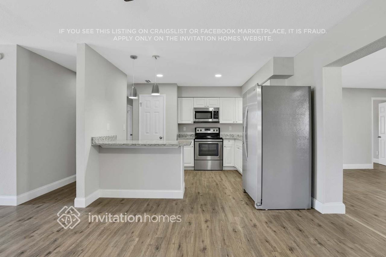 458 Fanfair Ave - Photo 5 of 26