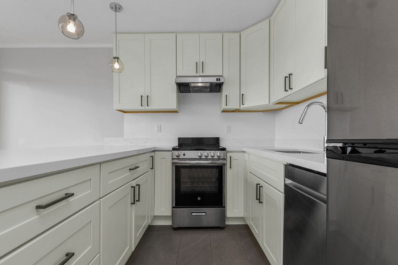 4475 23rd Street - Photo 6 of 33