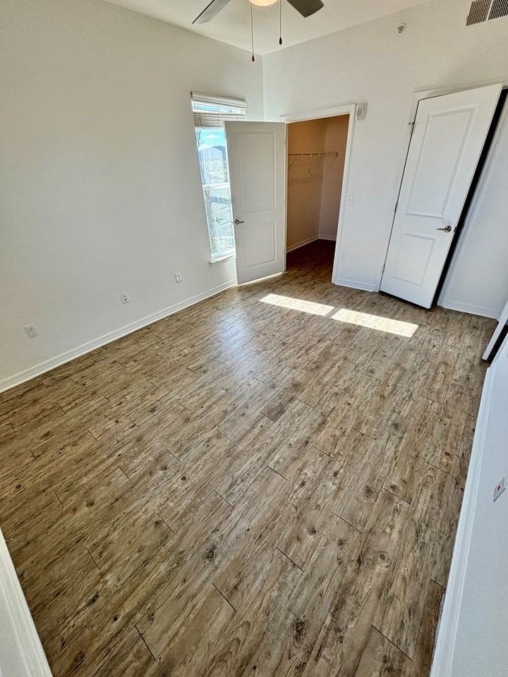Renaissance Pointe - Photo 3 of 6