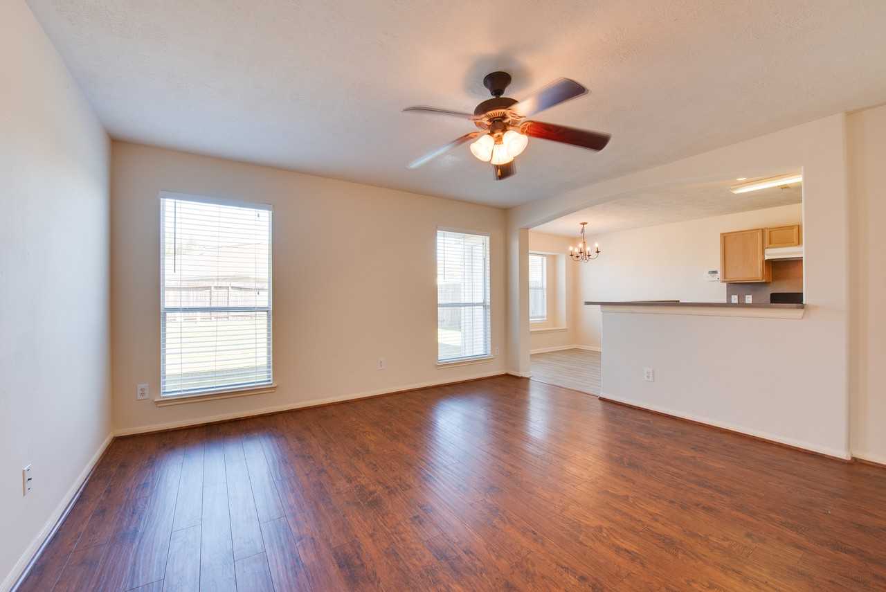 14034 Maximos Dr #1 - Photo 4 of 20