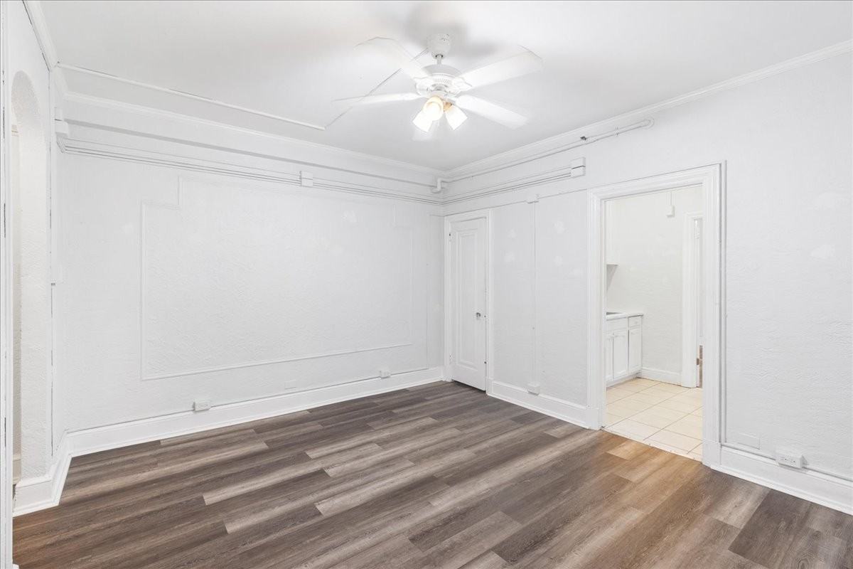 37 South Iowa AvenueUnit 5D #5D - Photo 3 of 17