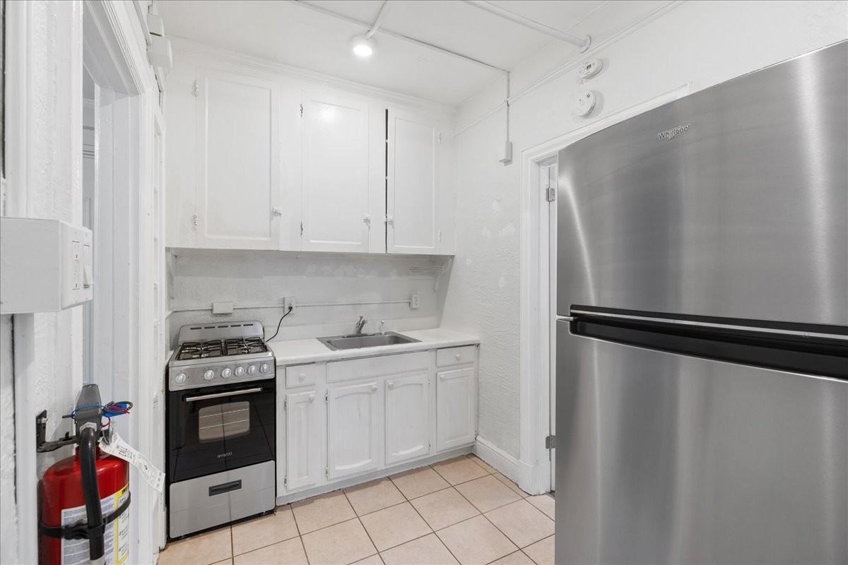 37 South Iowa AvenueUnit 5D #5D - Photo 6 of 17