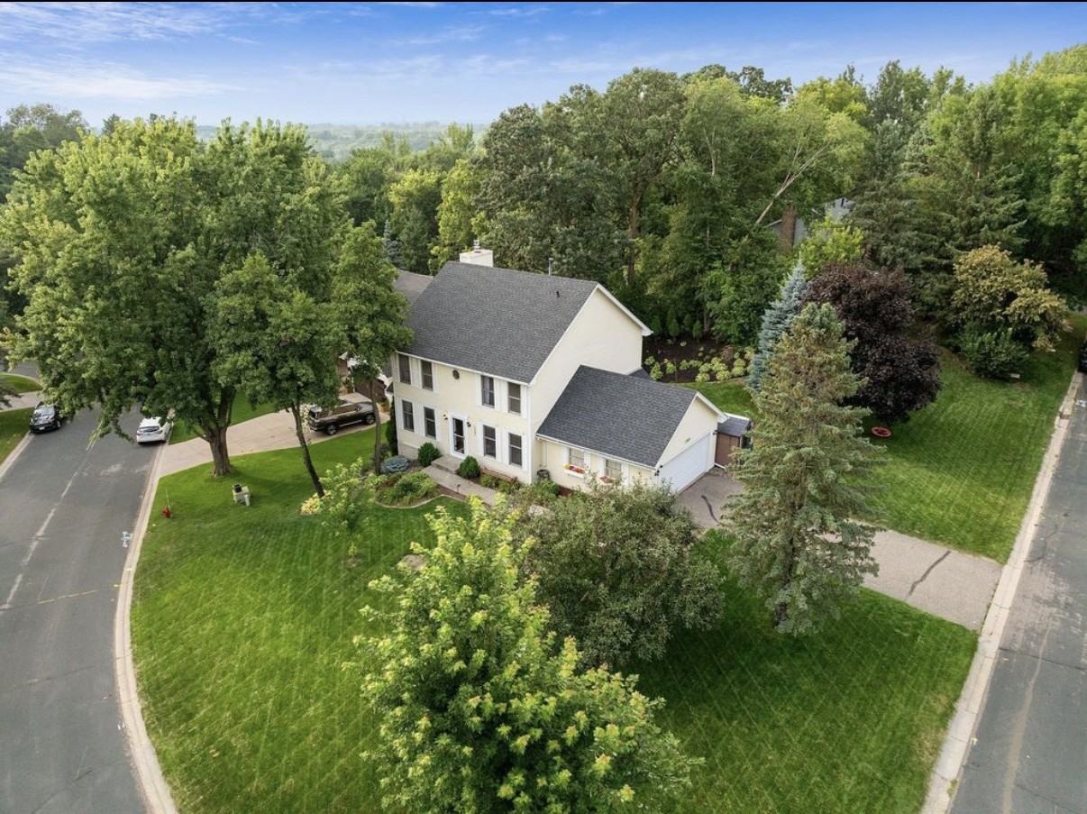 1389 Camelback Dr #1 - Photo 2 of 30