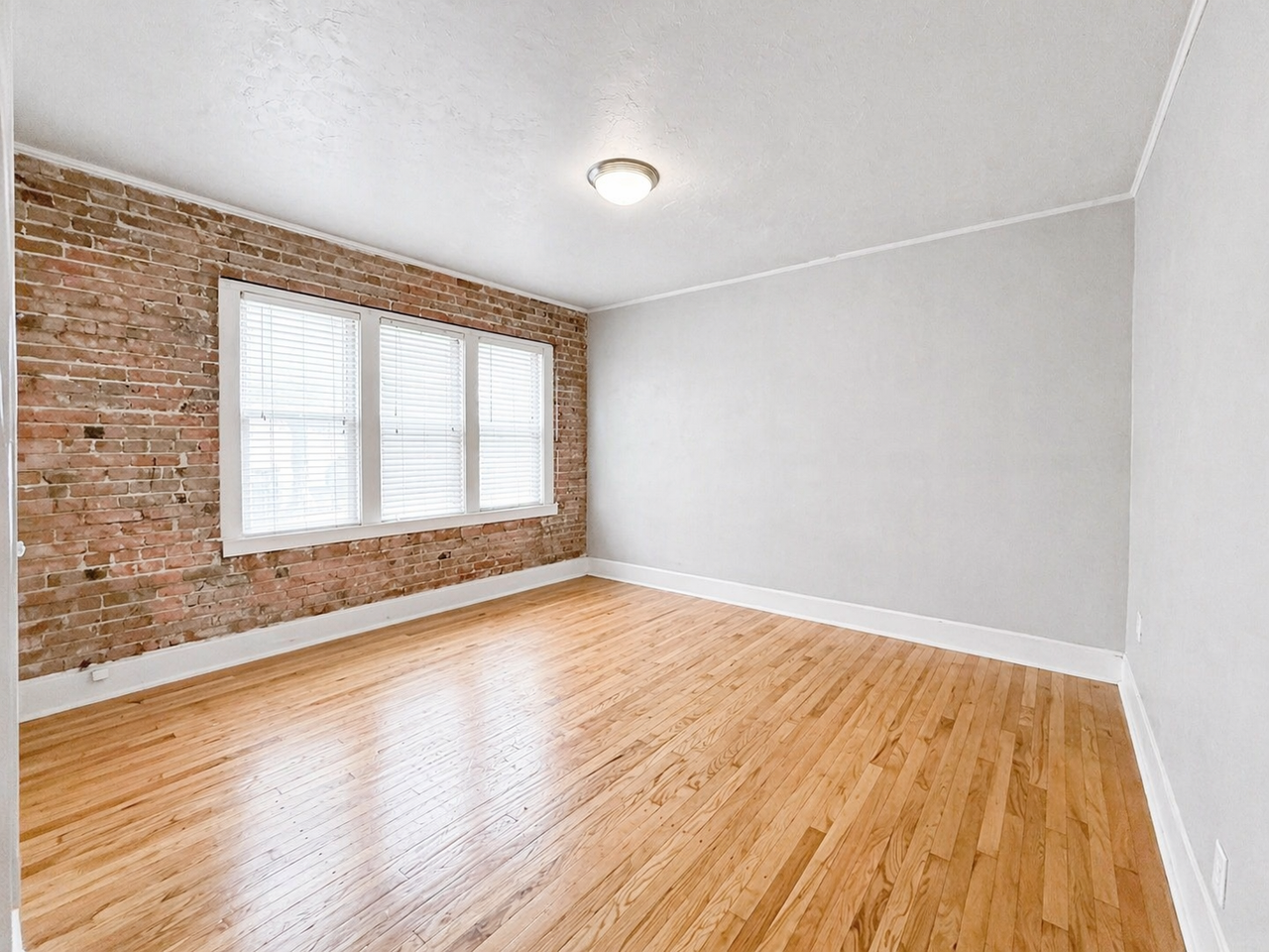 429 N.W. 11th StreetUnit 05 #05 - Photo 3 of 18