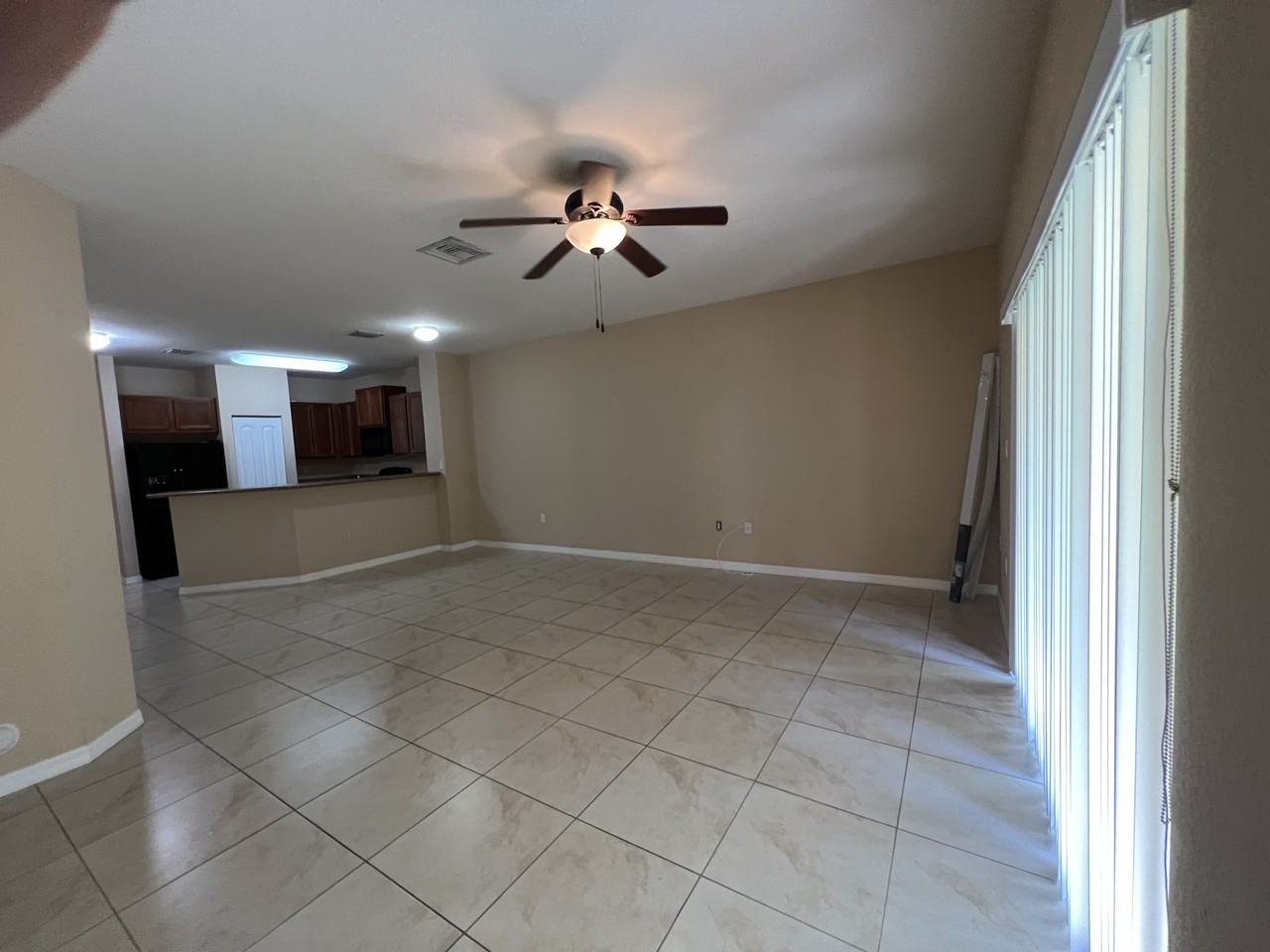 3530 Nw 29th Ct - Photo 4 of 49