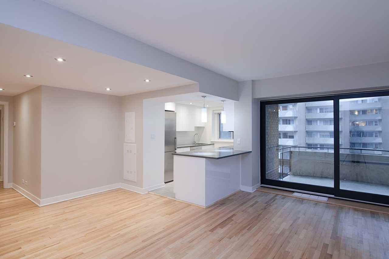 3435 Rue Drummond — photo 1