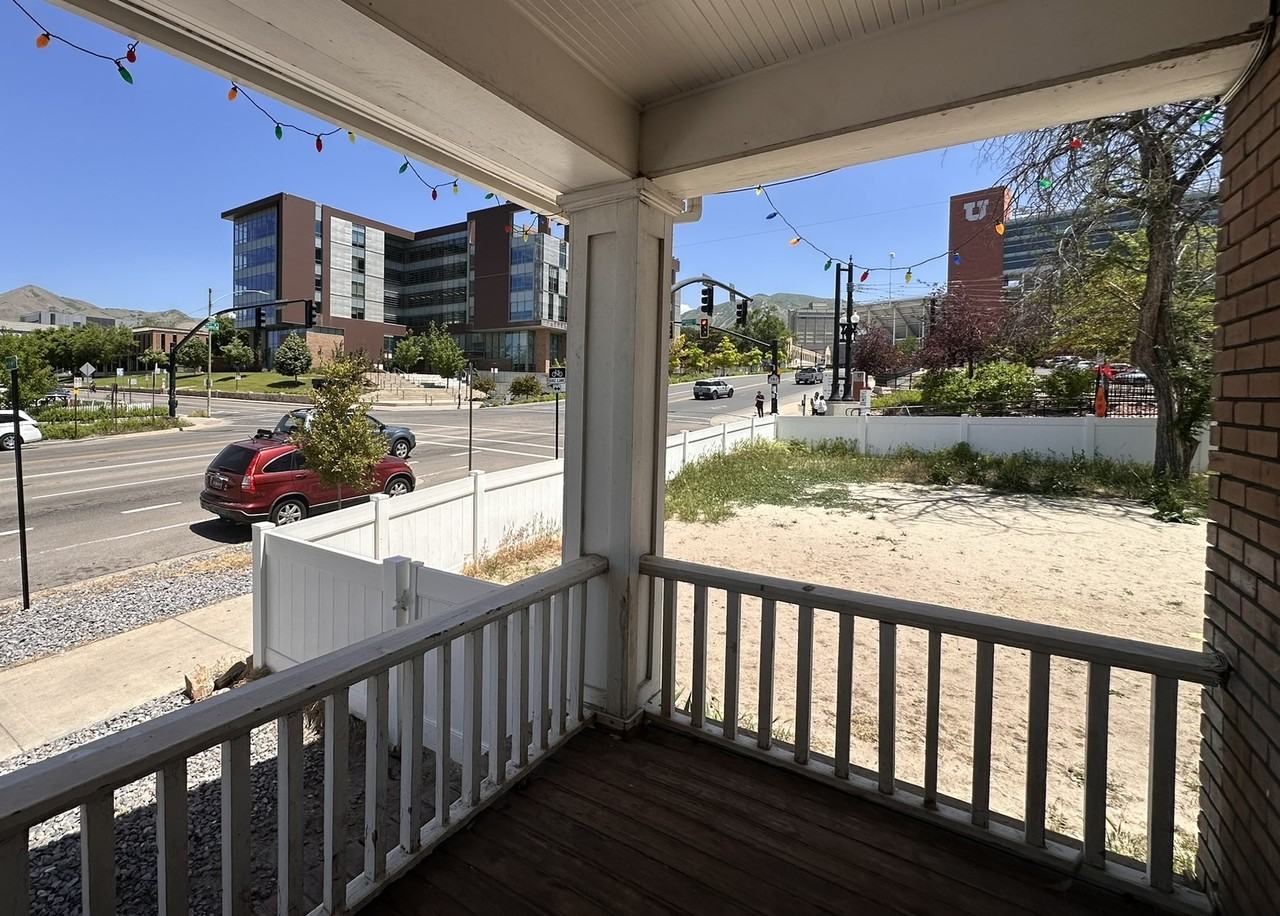 1332 E 400 S #1 - Photo 3 of 33