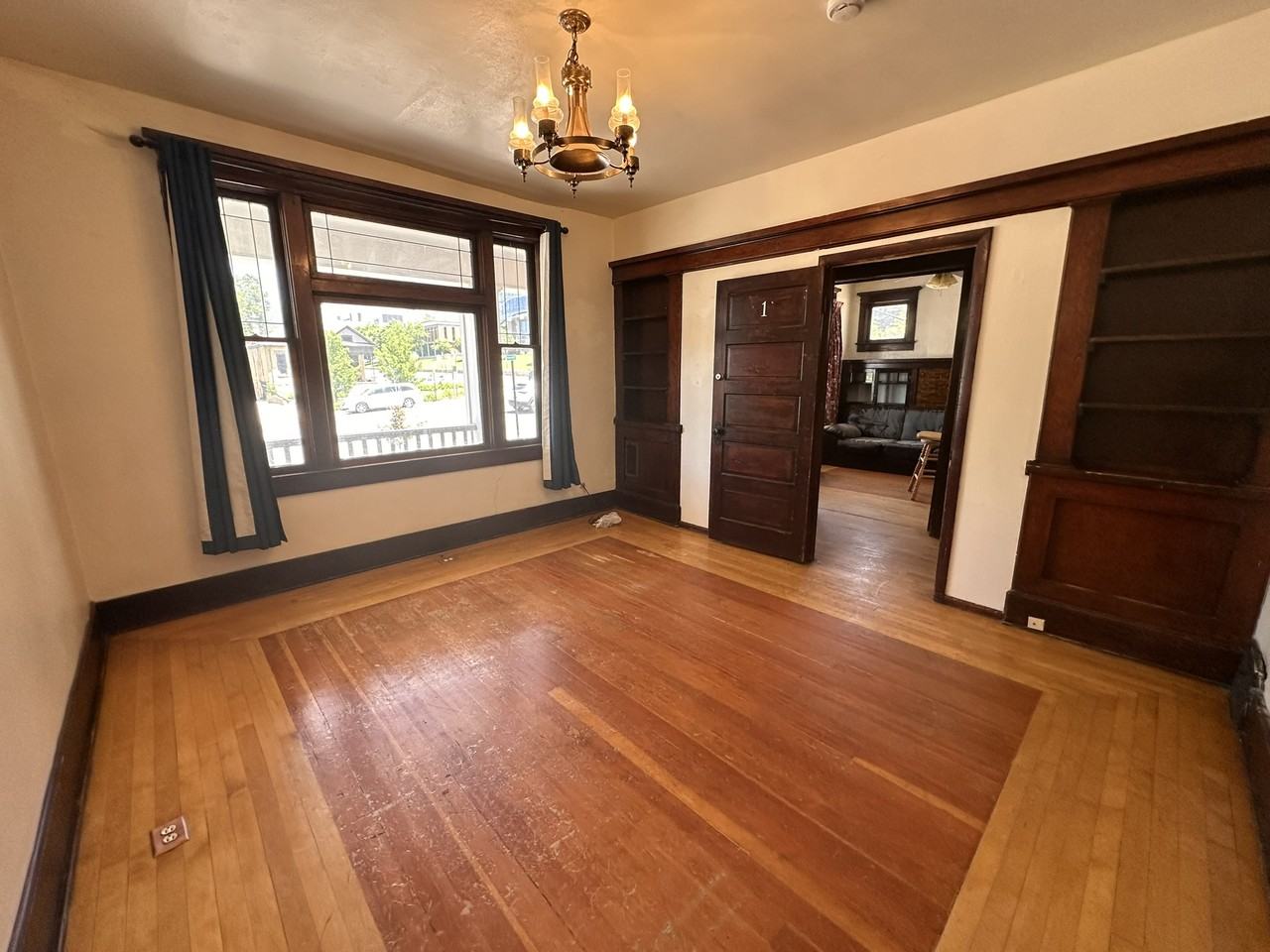 1332 E 400 S #1 - Photo 6 of 33