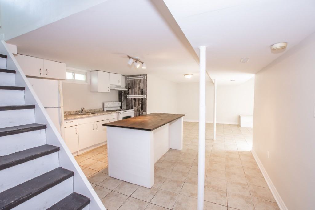 7 Kirk St - Photo 2 of 11