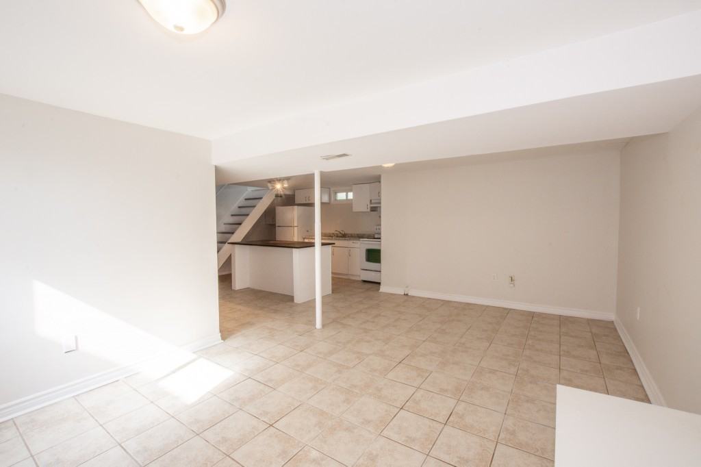 7 Kirk St - Photo 5 of 11