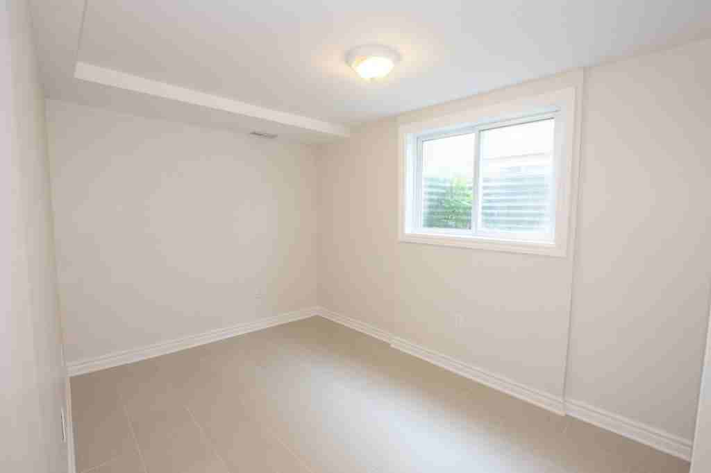 7 Kirk St - Photo 7 of 11