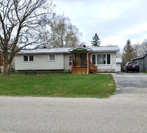 432 Jamieson Dr - Photo 2 of 18