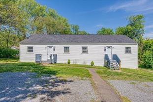 158 Hamilton Cir - Photo 1 of 1