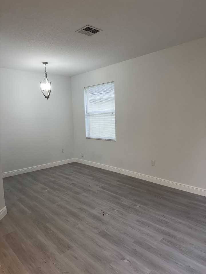 750 Home Grove Dr #1 - Photo 6 of 24