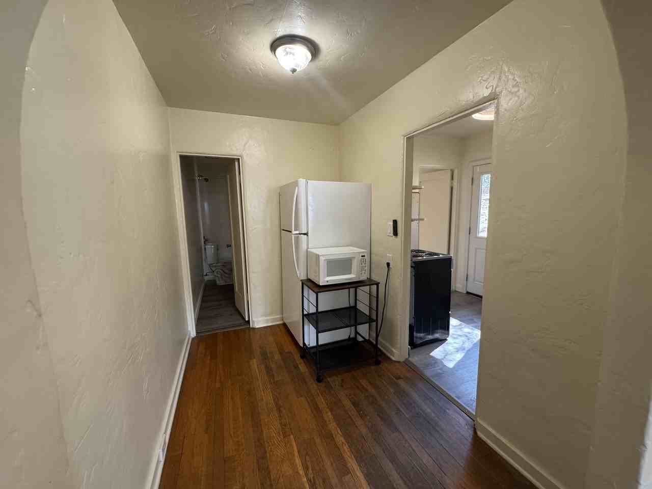 335 Pioneer Dr #1 - Photo 4 of 8