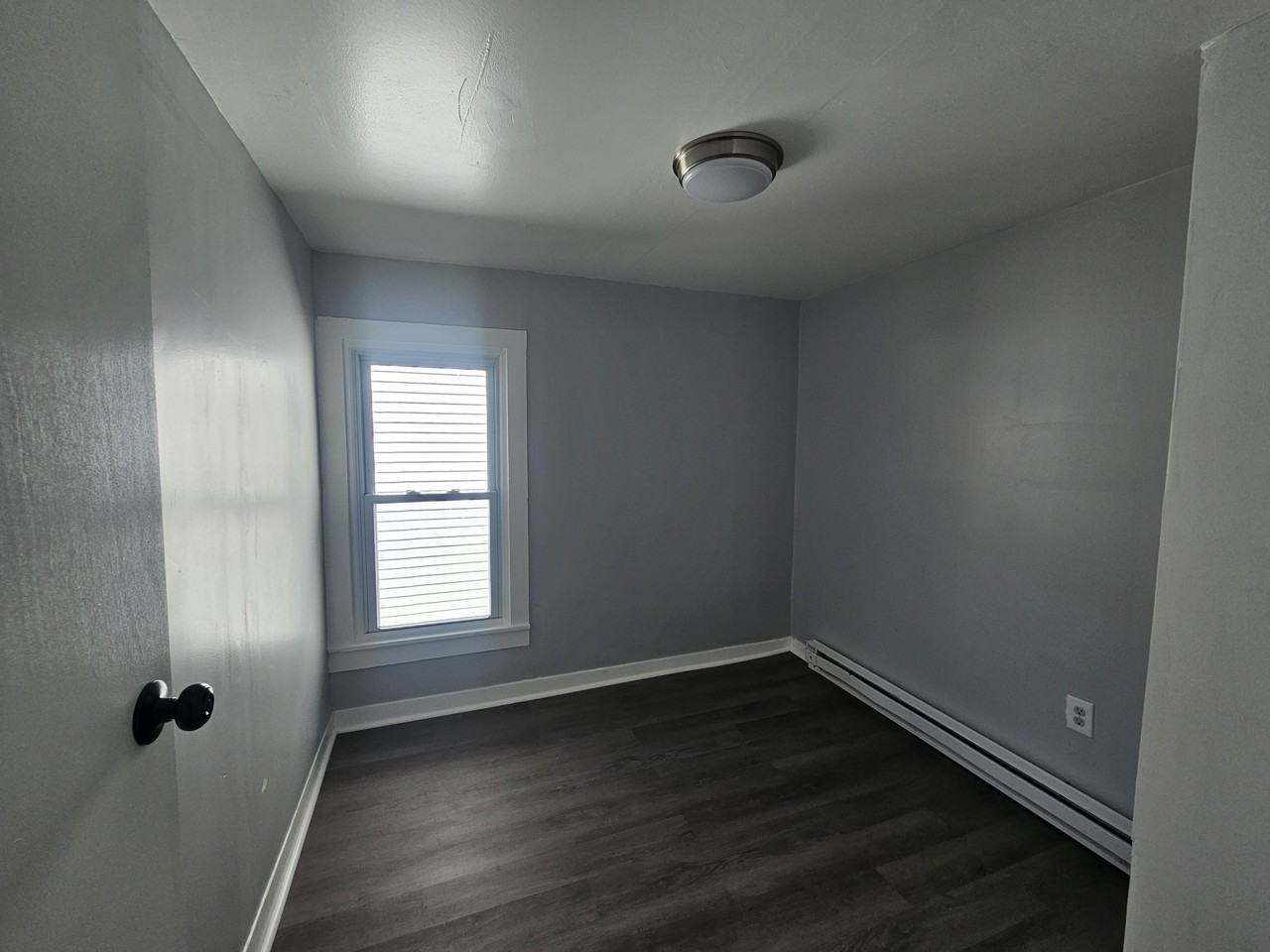 303 Gardner St #2 - Photo 3 of 8