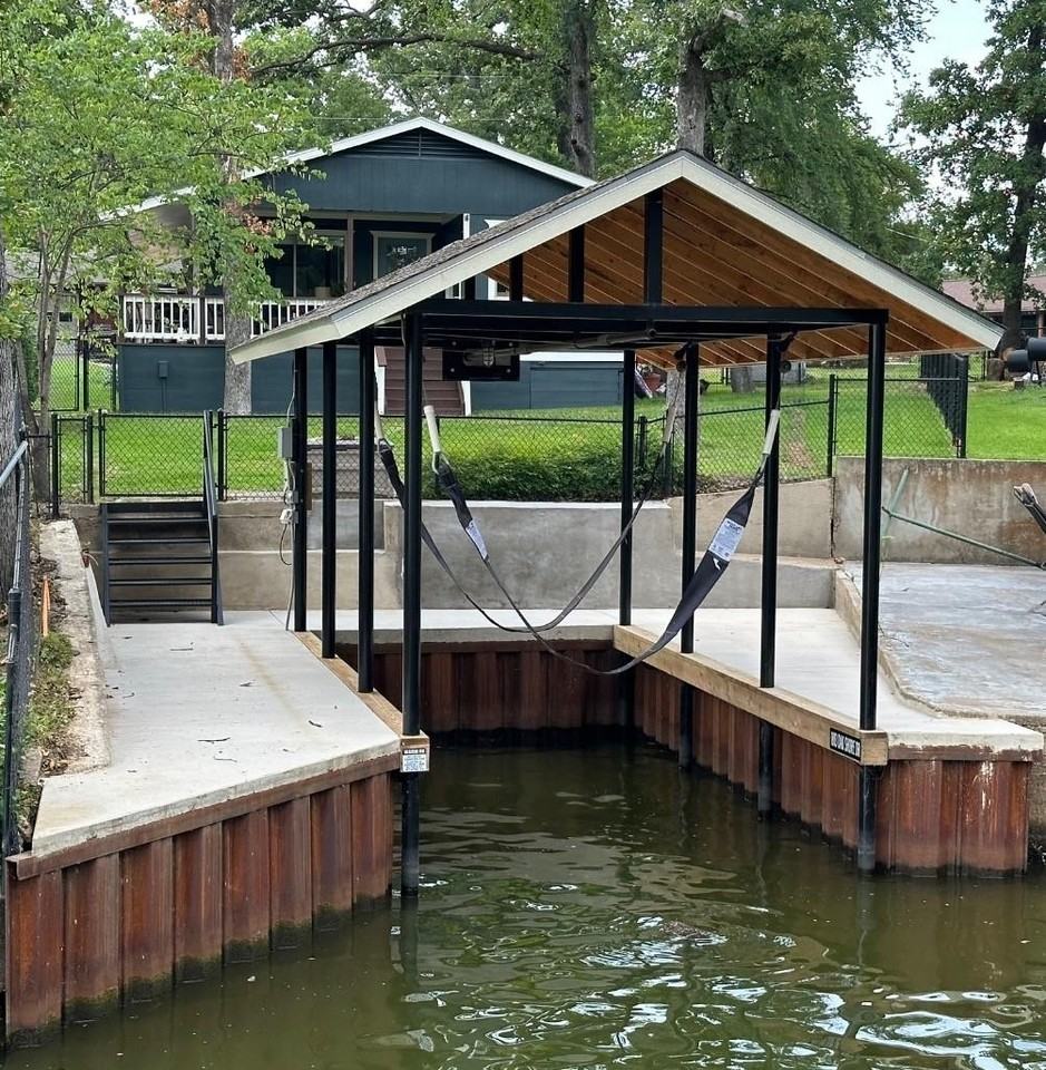 1813 Oak Shore Dr #1 - Photo 6 of 18