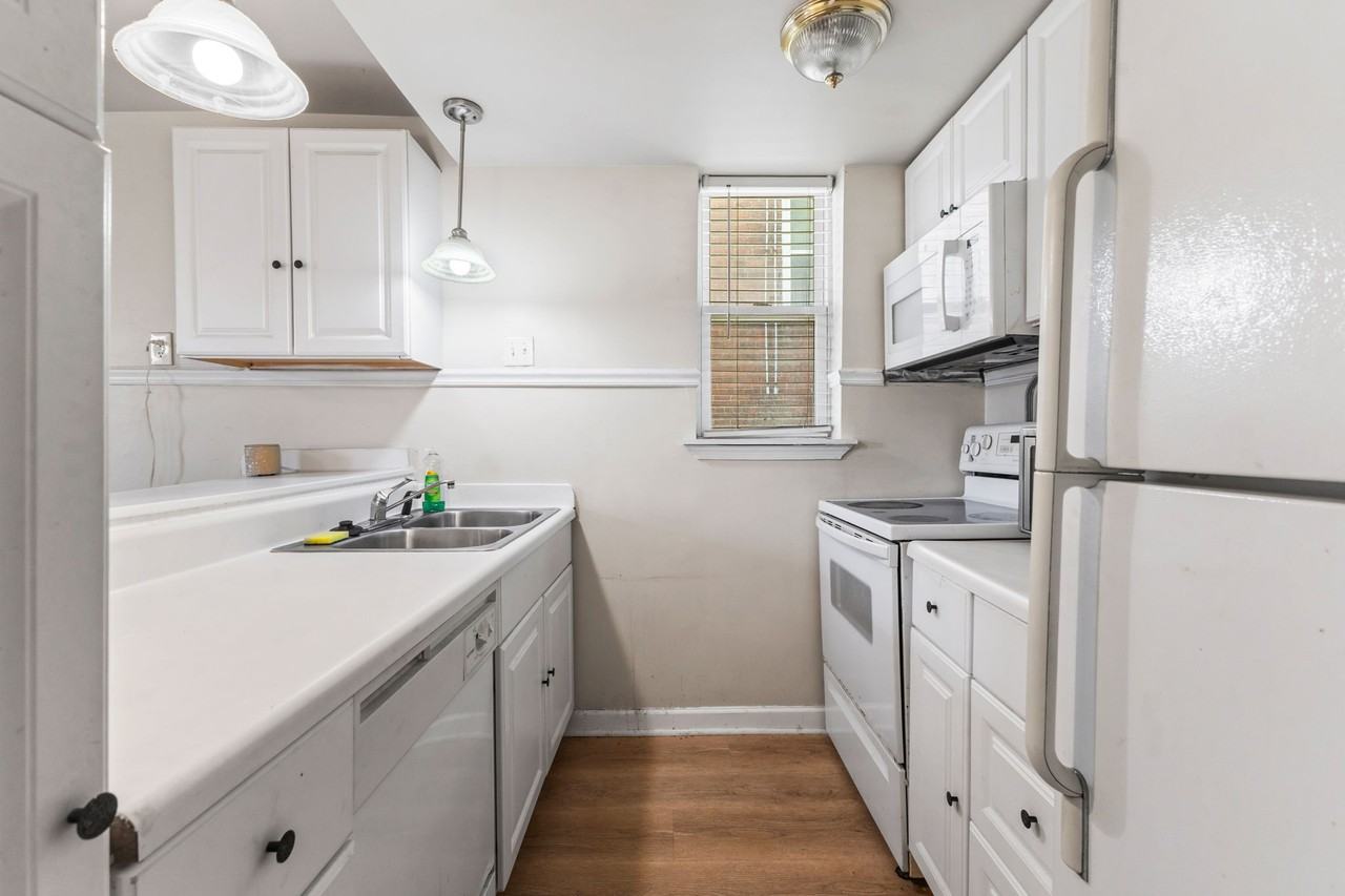 1019 Westover Ave #1 - Photo 6 of 15