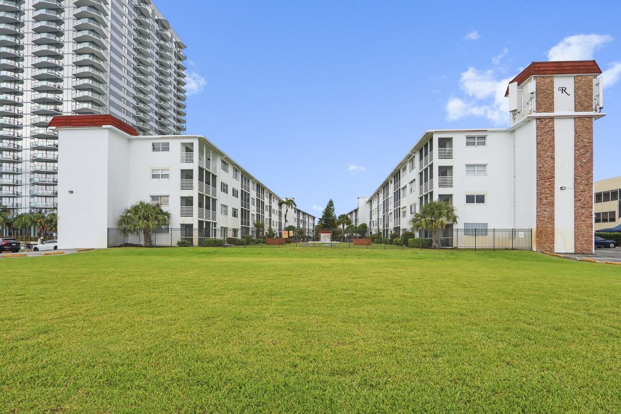 4500 N Flagler Dr #1 - Photo 2 of 28