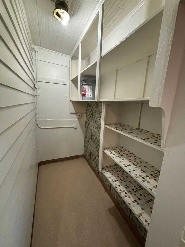 501 S Elm St. Champaign, IL - Photo 5 of 15