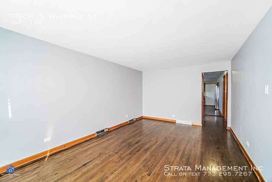 7906 S Whipple St #1 - Photo 3 of 12