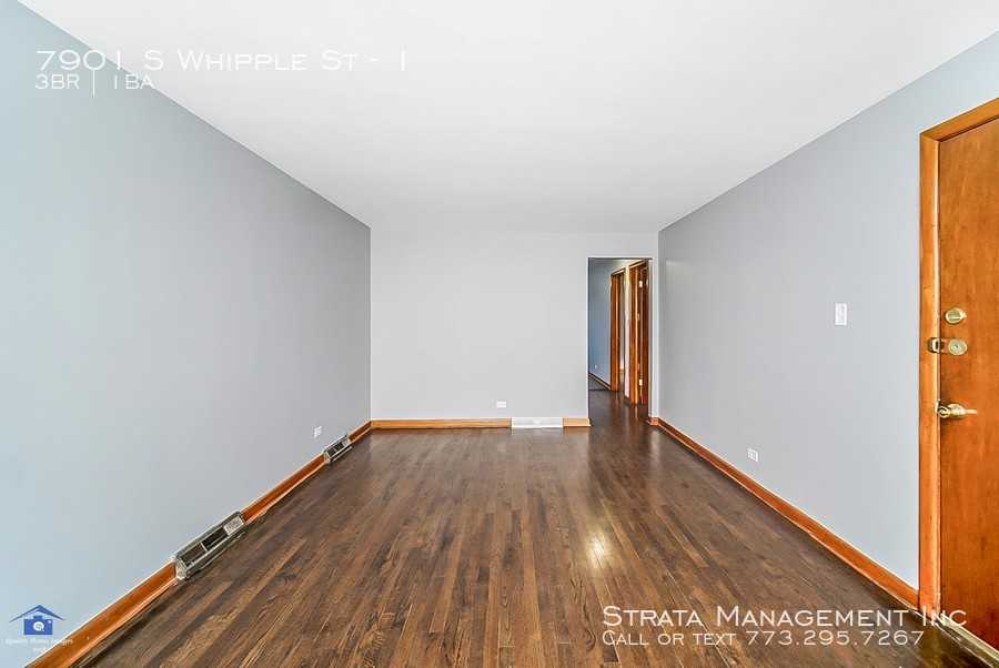 7906 S Whipple St #1 - Photo 4 of 12