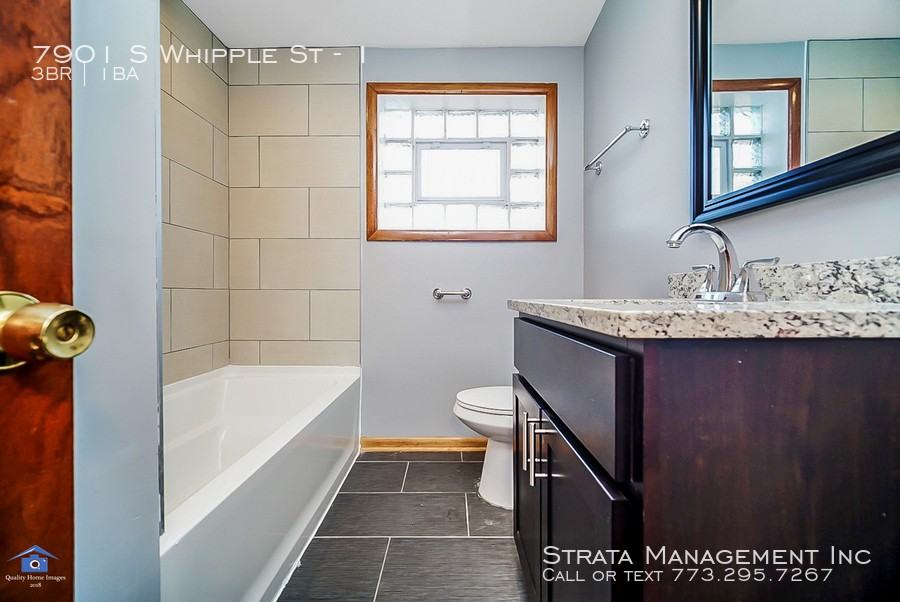 7906 S Whipple St #1 - Photo 7 of 12