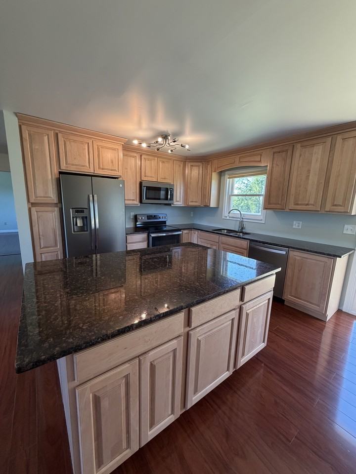 4319 Dolby Farm Rd #1 - Photo 5 of 17