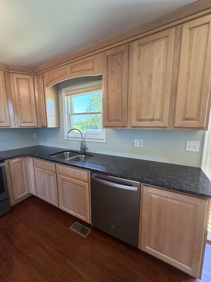 4319 Dolby Farm Rd #1 - Photo 6 of 17