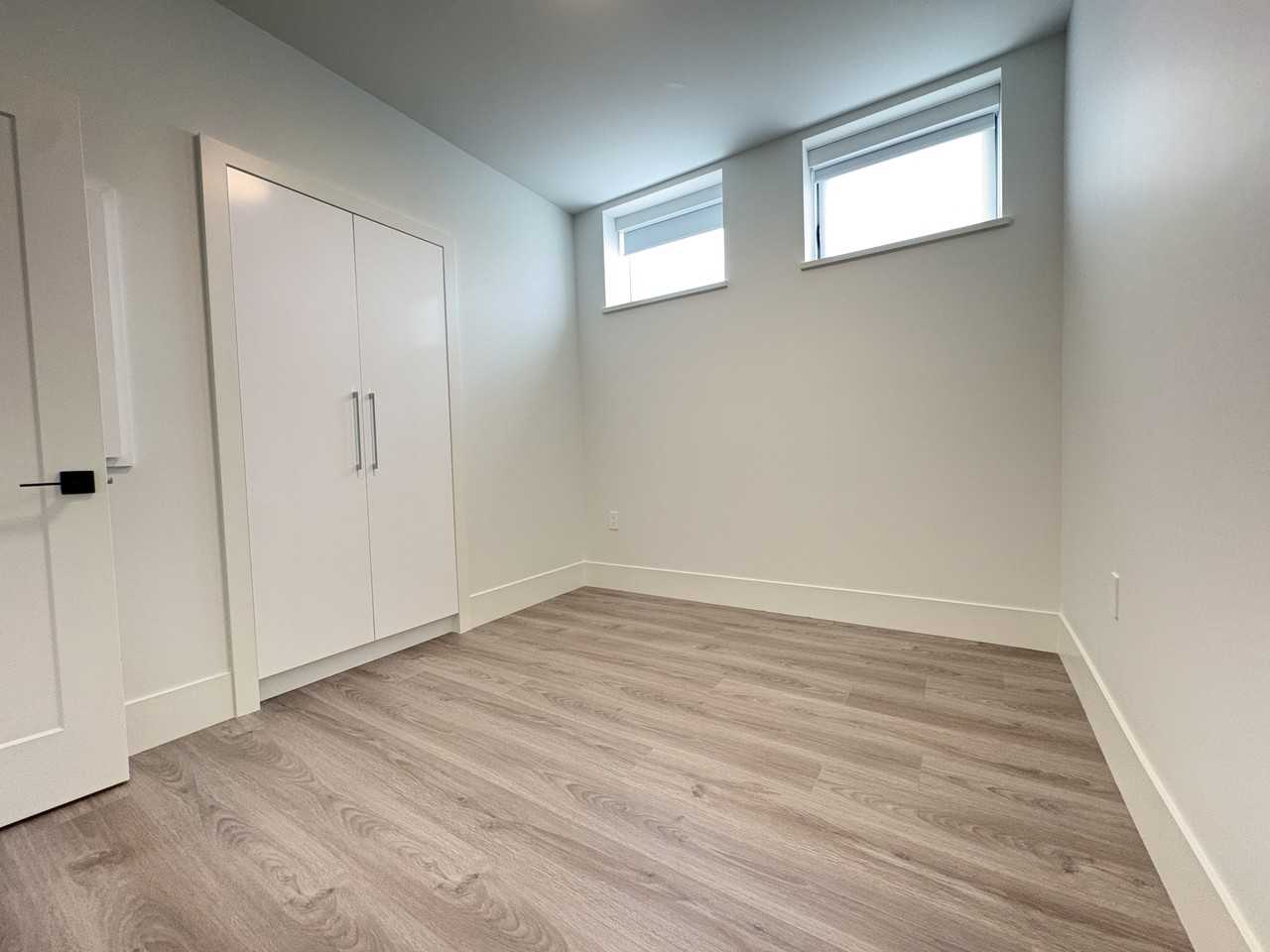 7495 Aubrey St Bsmt - Photo 5 of 9