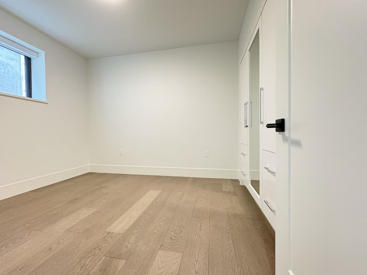 7495 Aubrey St Bsmt - Photo 4 of 6