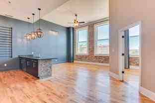 936 Broad St #306 - Photo 1 of 1