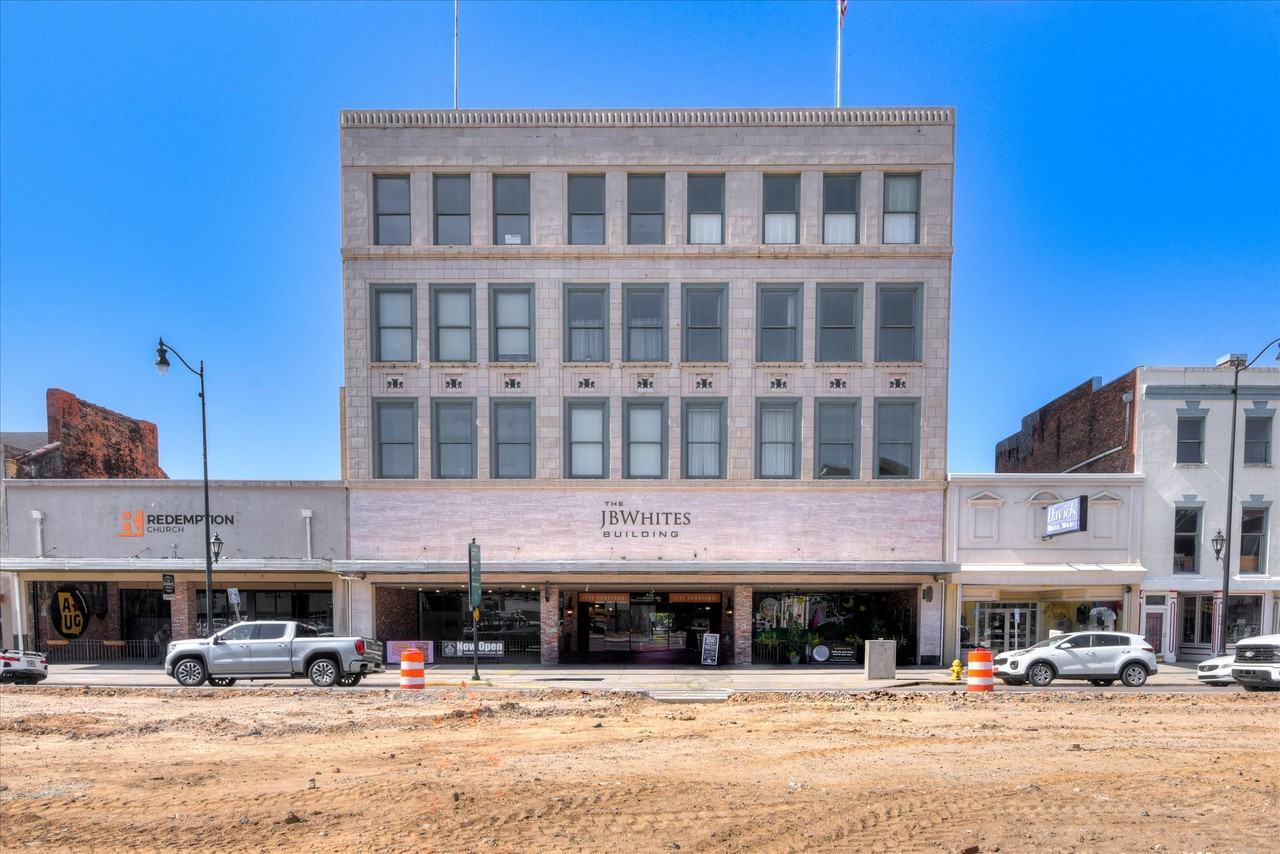 936 Broad St #306 - Photo 2 of 35