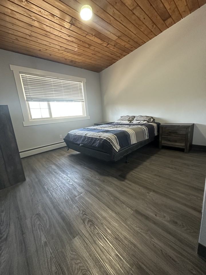 4621 Veterans Way - 35 - Photo 4 of 7