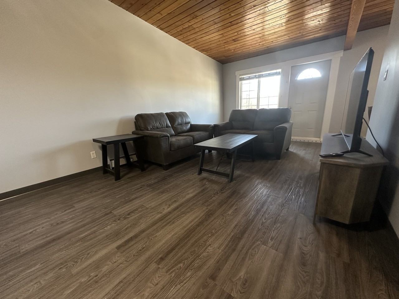 4621 Veterans Way - 35 - Photo 6 of 7