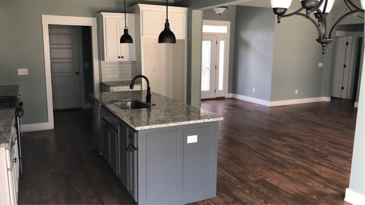 750 Hawthorn Way #750 - Photo 4 of 20