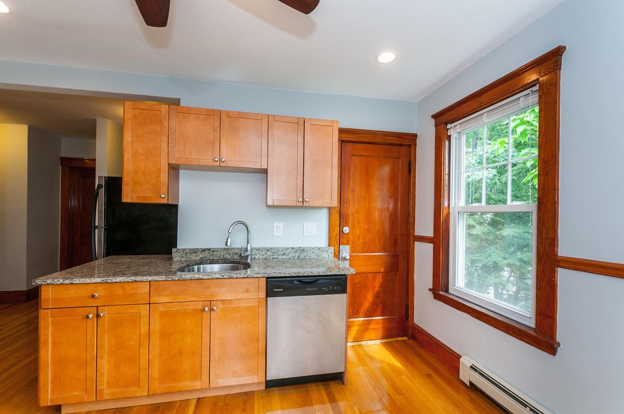 28 Brookside Ave #28-3 - Photo 3 of 20