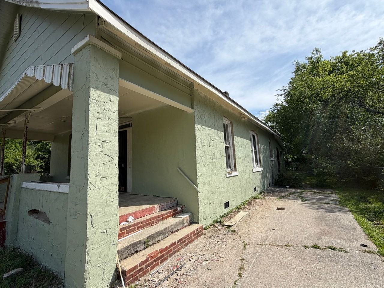 2024 Rawlings St - Photo 3 of 4