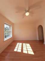featured image of 1949 Nw Everett St