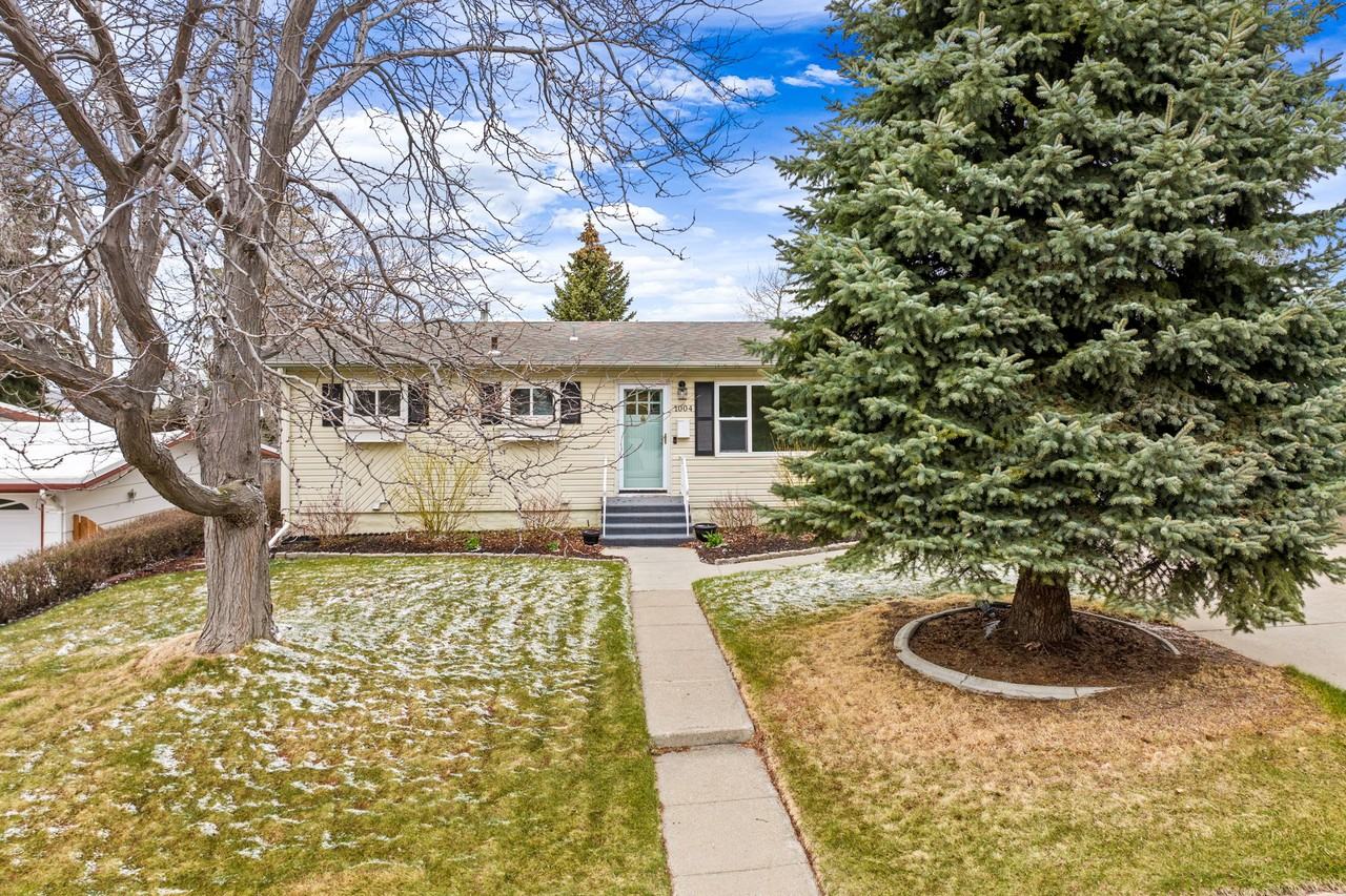 1004 11th St Nw #1 - Photo 4 of 50