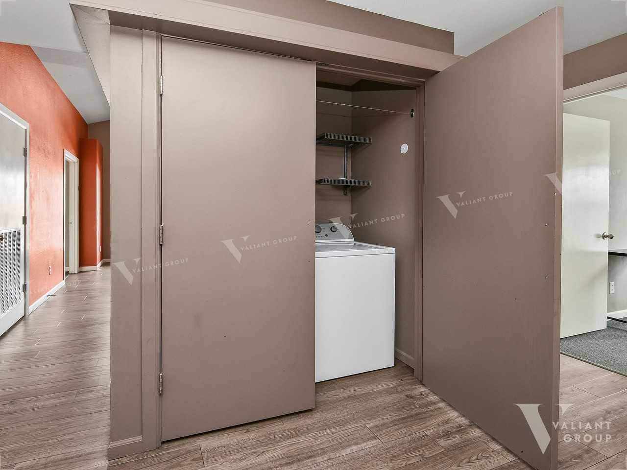 Private Bed/Bath Student Rentals Near MSU, Downtown Springfield – Leasing Now! - Photo 7 of 22