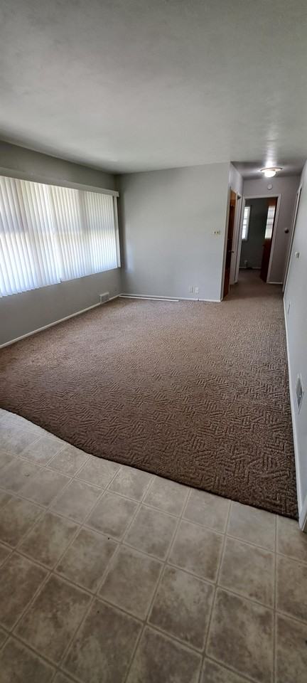 1214 S Saxby Ave #1 - Photo 7 of 14