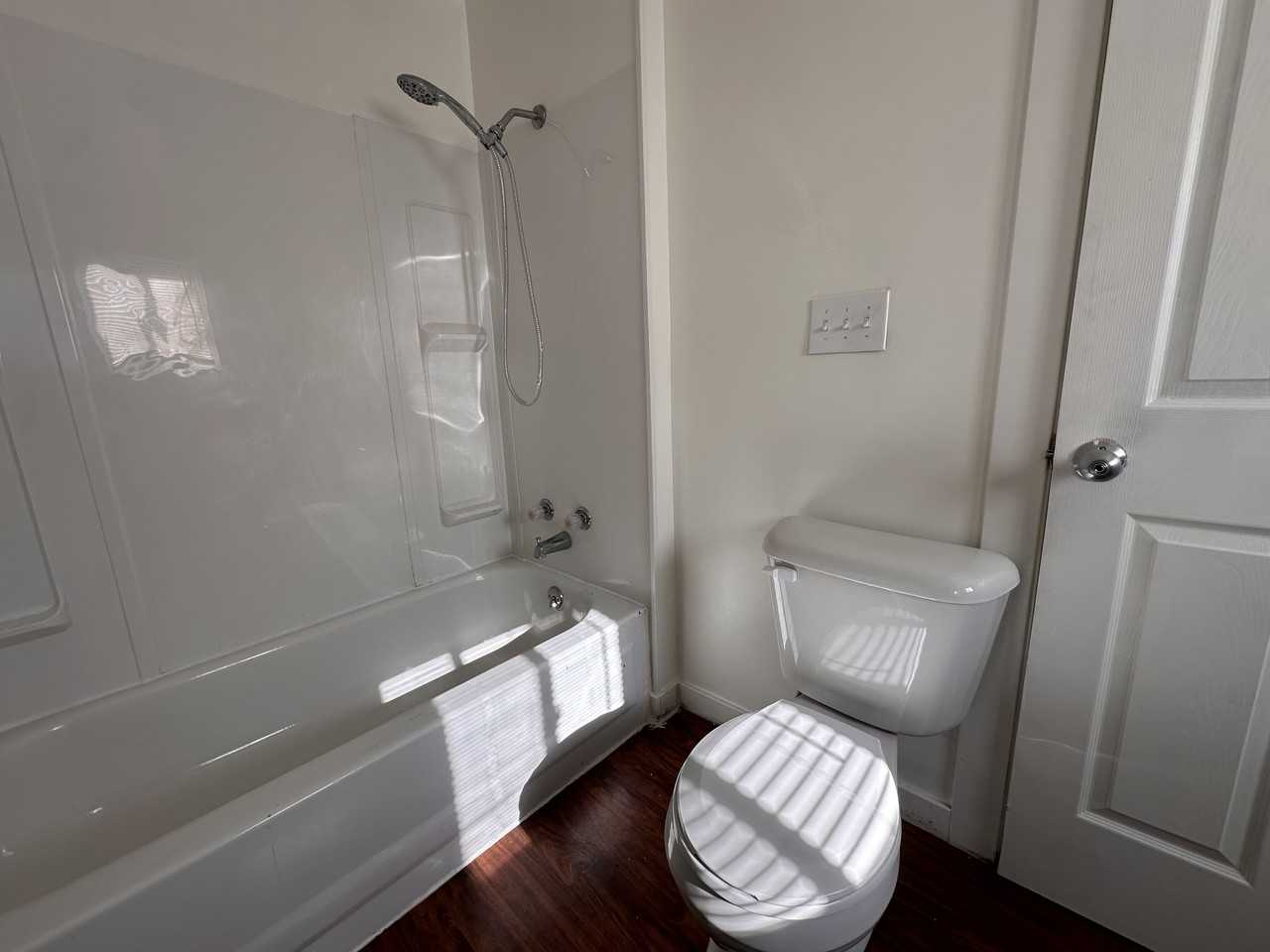 662 E Wheeling St #1 - Photo 6 of 12