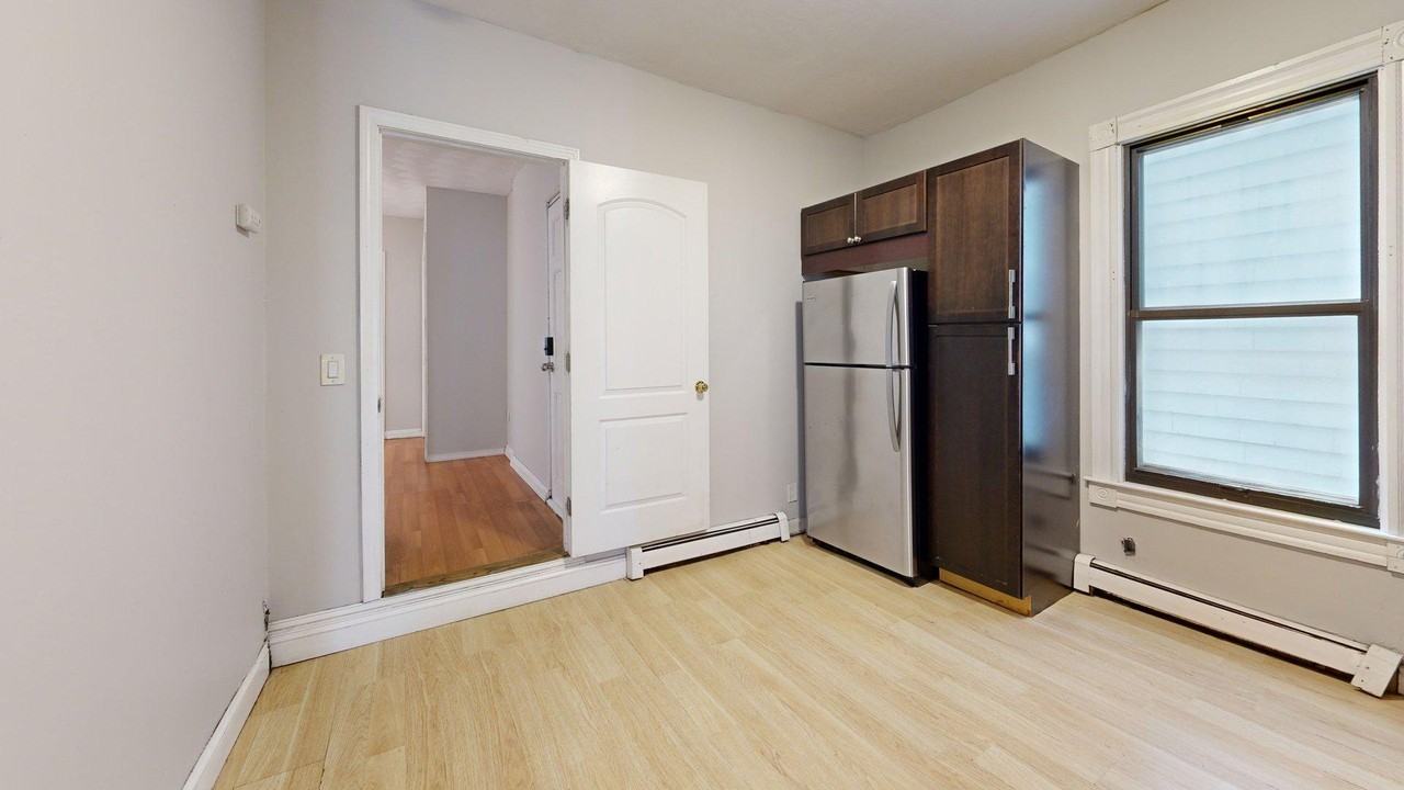 225 East Eagle Street225 East Eagle Street - 1 #1 - Photo 2 of 12